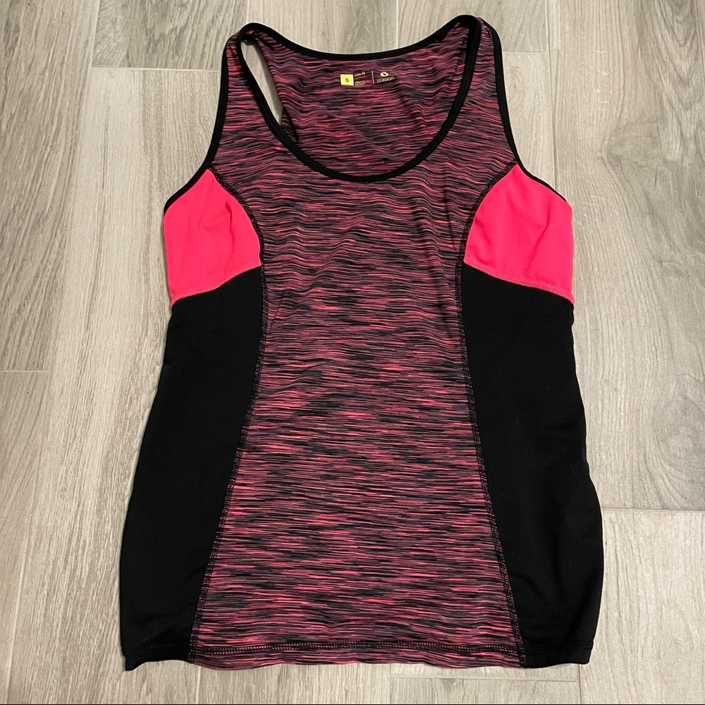athletic shirt